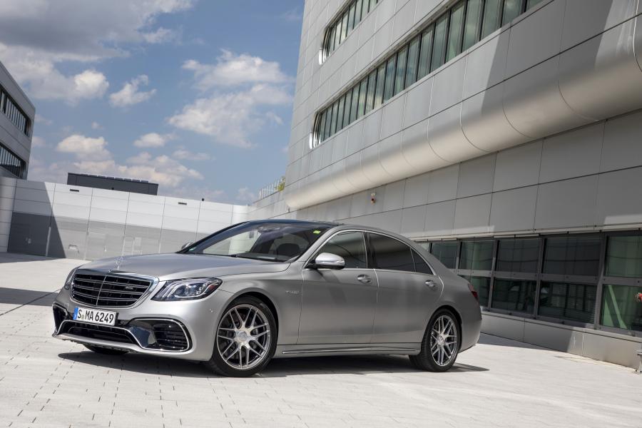  Mercedes-AMG S63 4Matic+ Lang 2017 года  (WW) (фото 6 из 105)